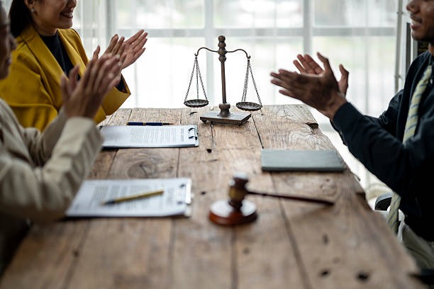 Commercial Arbitration Lawyer Malaysia: Resolving Business Disputes Efficiently