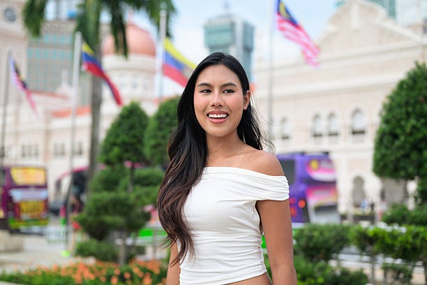 Mongolian Escort in KL: Choosing a Companion Service